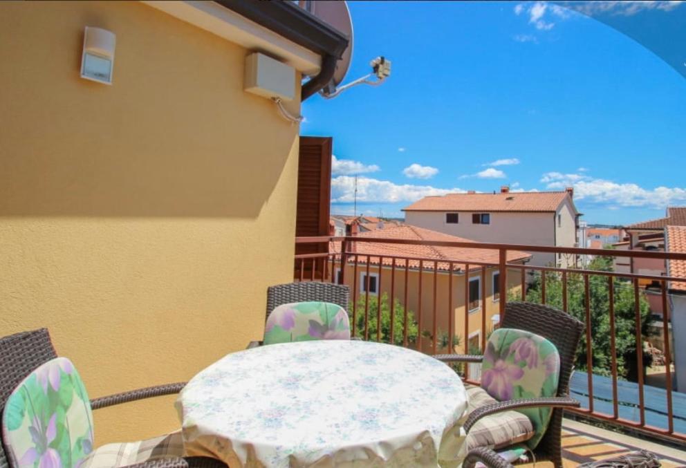 Valentina Apartamento Novigrad Istria Exterior foto
